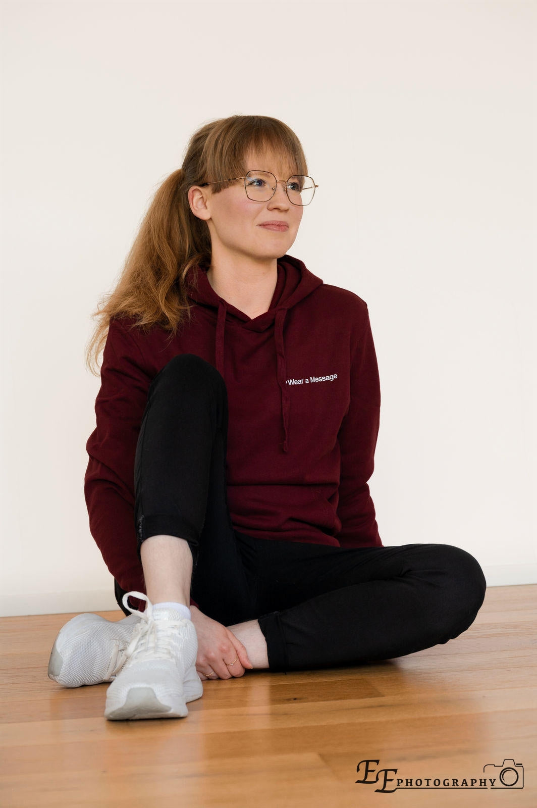 The Smile Hoodie Burgundy